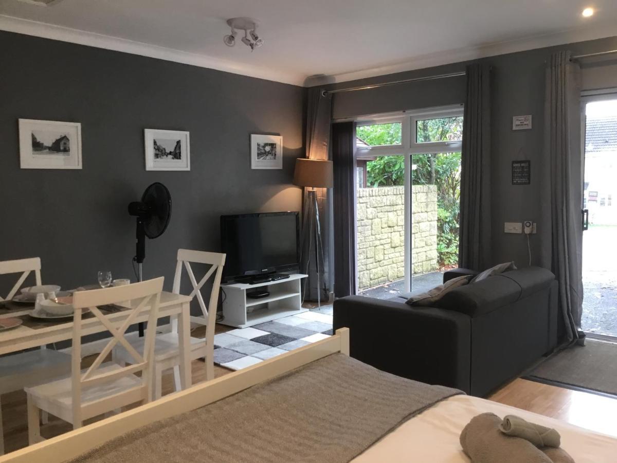 Self-Contained Apartment 코샘 외부 사진